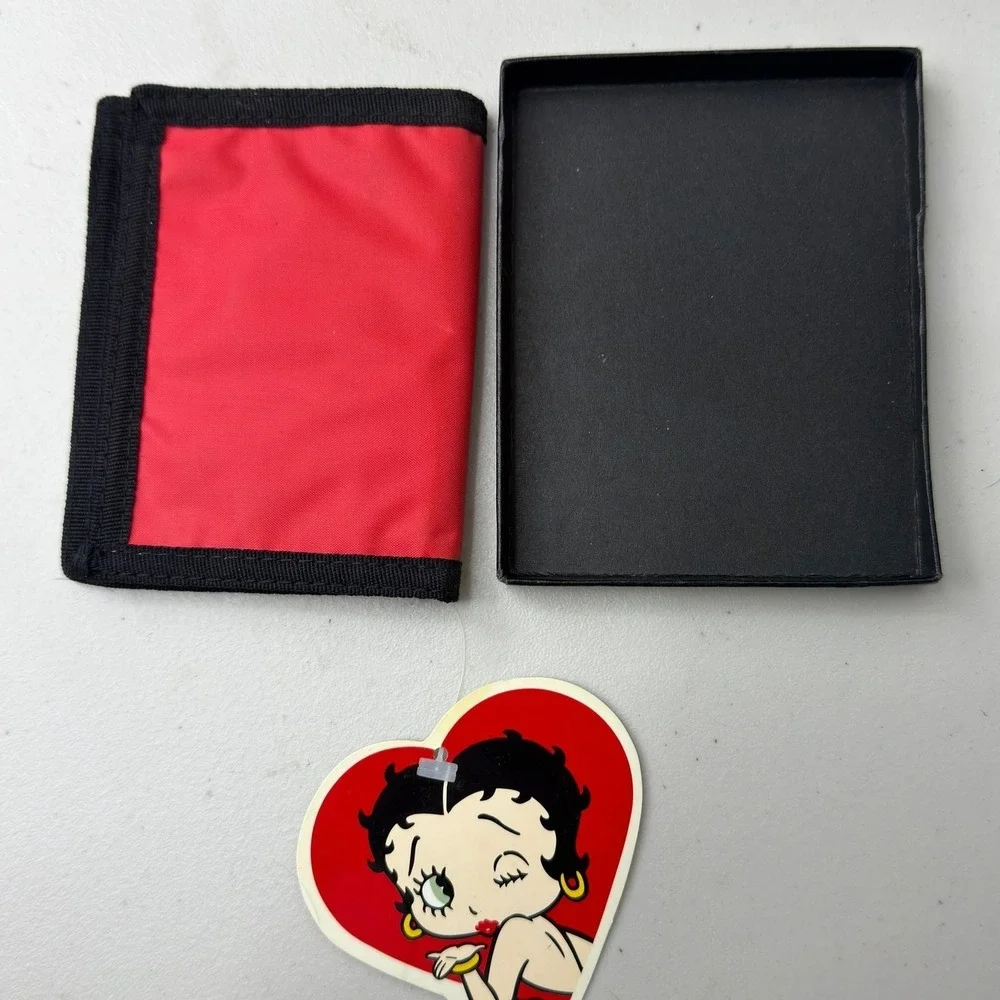 Vintage NWT Y2K Betty Boop Bifold Wallet Red Nylon Canvas Romar Accessories‎